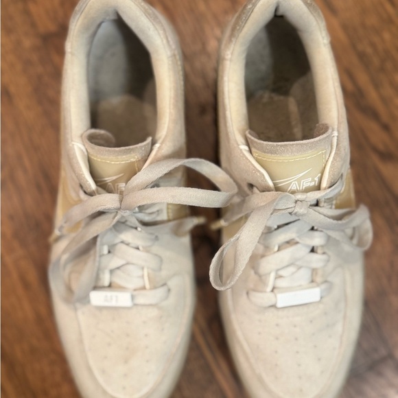 Nike Size 7.5 Air Force 1 Sage LX Low Phantom W Beige Suede Size 7.5 - Picture 4 of 8